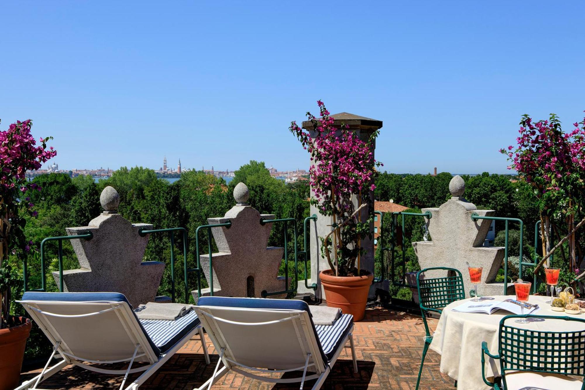 Hotel Excelsior Venice Венеция-Лидо Экстерьер фото