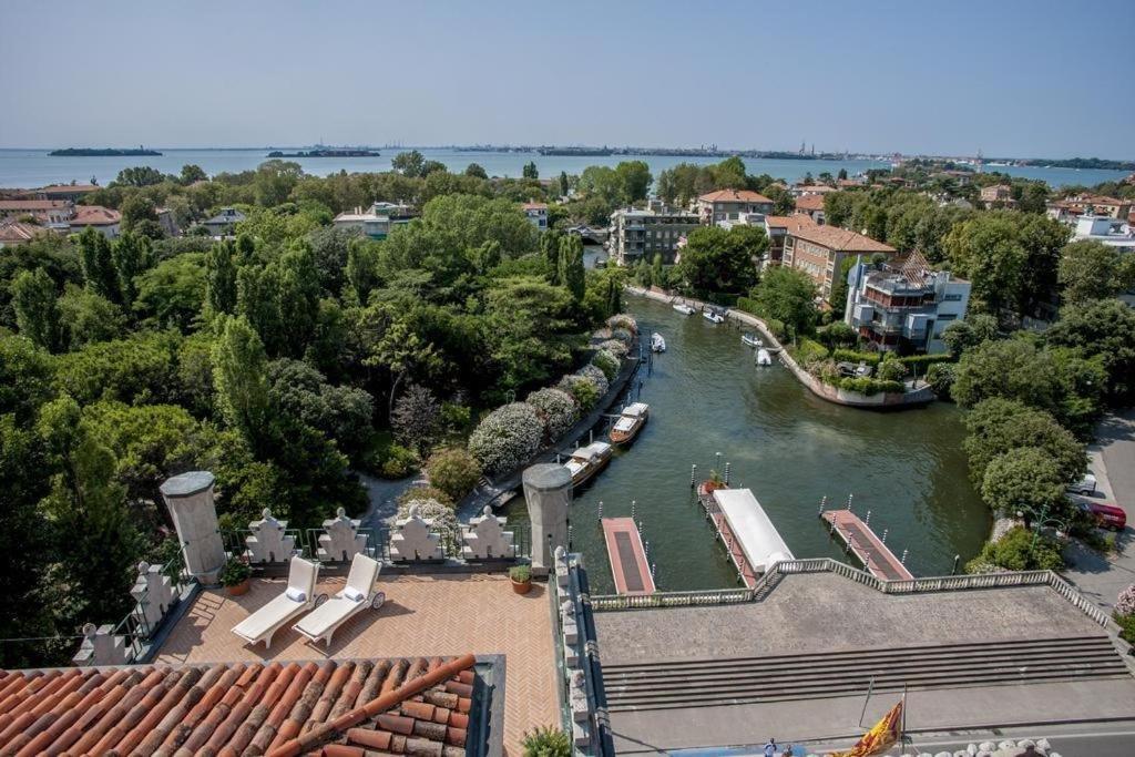 Hotel Excelsior Venice Венеция-Лидо Экстерьер фото