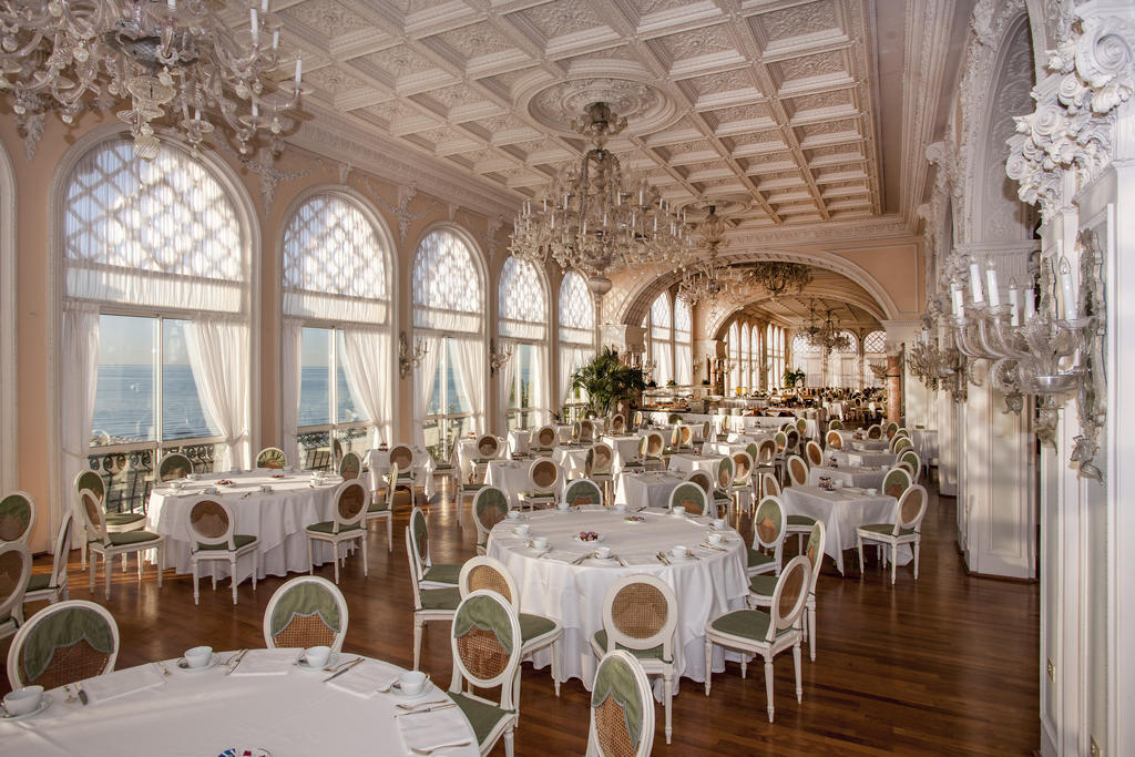 Hotel Excelsior Venice Венеция-Лидо Экстерьер фото