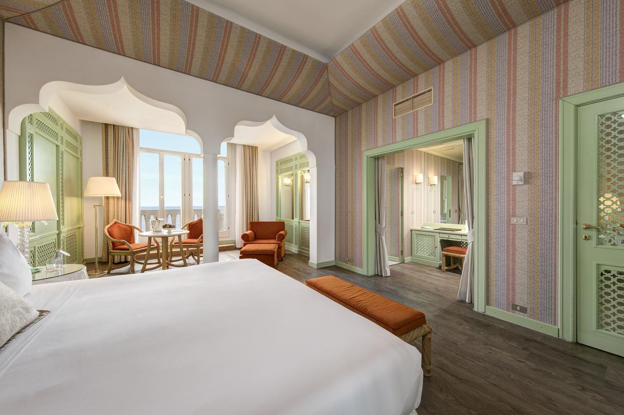 Hotel Excelsior Venice Венеция-Лидо Экстерьер фото