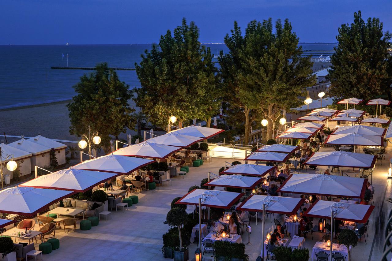 Hotel Excelsior Venice Венеция-Лидо Экстерьер фото