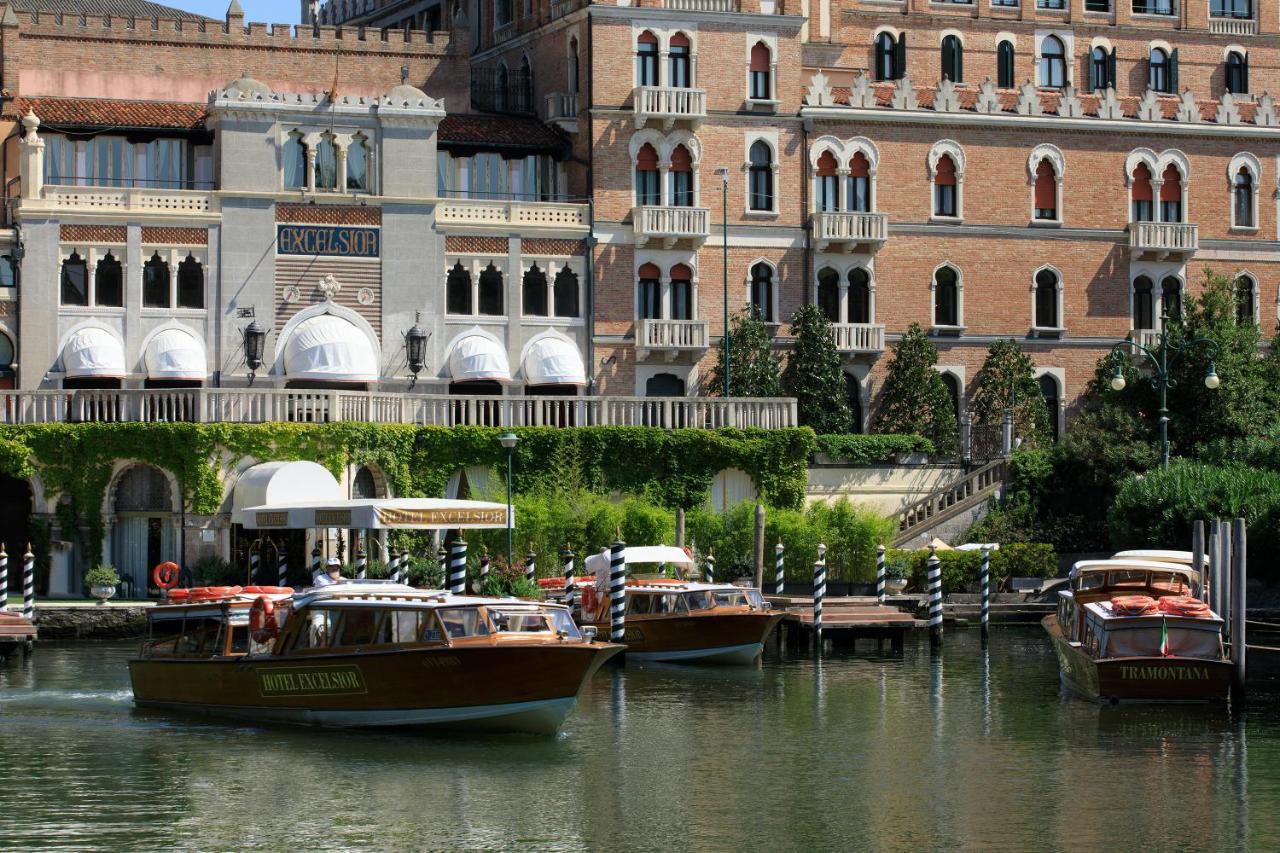Hotel Excelsior Venice Венеция-Лидо Экстерьер фото