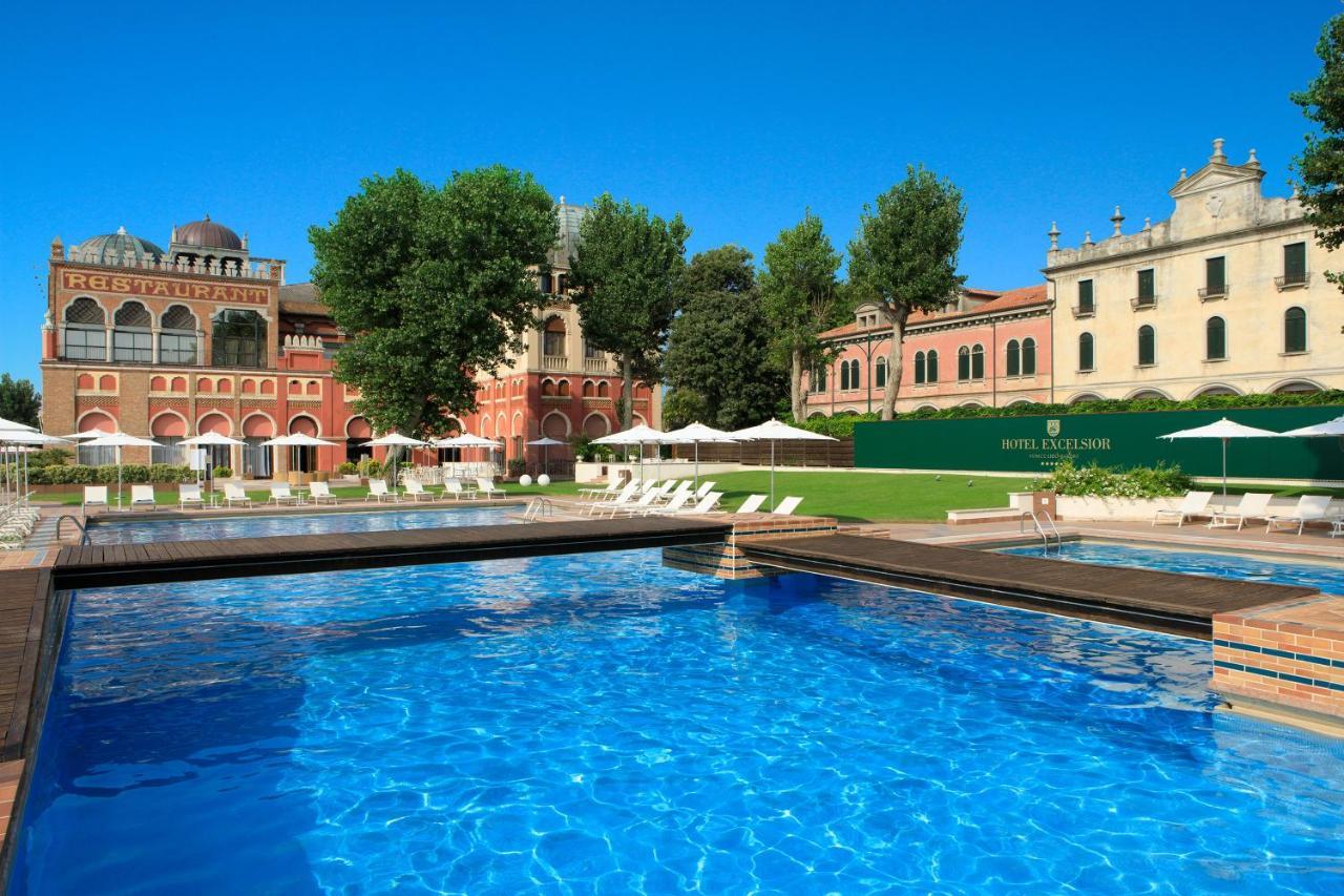 Hotel Excelsior Venice Венеция-Лидо Экстерьер фото